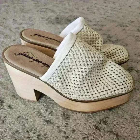 Free People Women's Beige Walk On Wood Boho Leather Platform Woven Clogs 38 - Picture 3 of 12